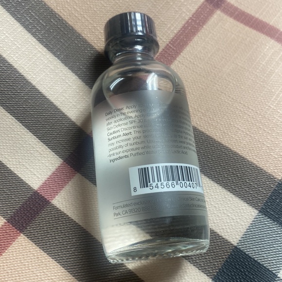 clarity brighten it 10% lactic acid solution - Picture 4 of 4